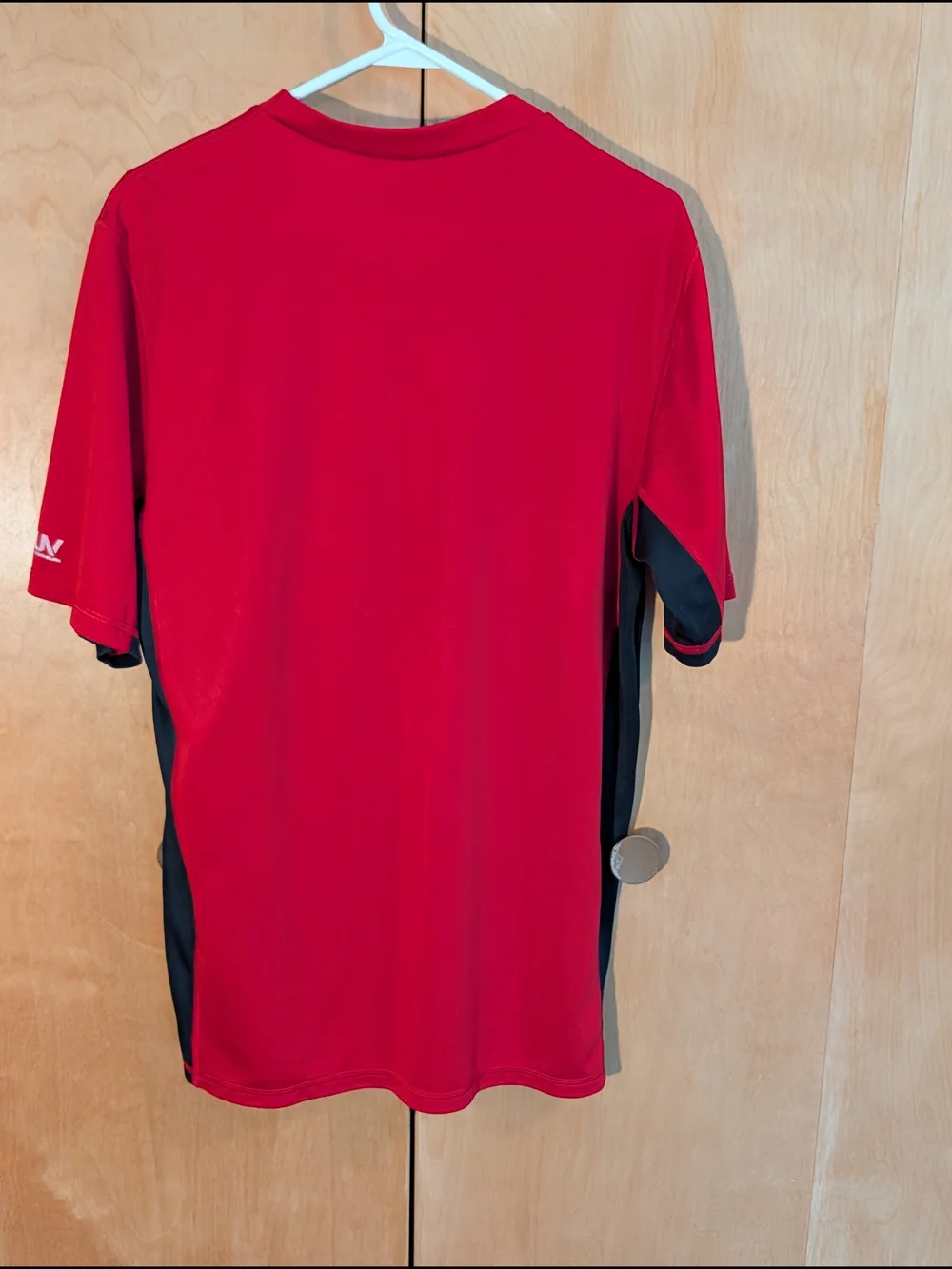 Speedo Men's Red & Black Performance Short Sleeve Shirt